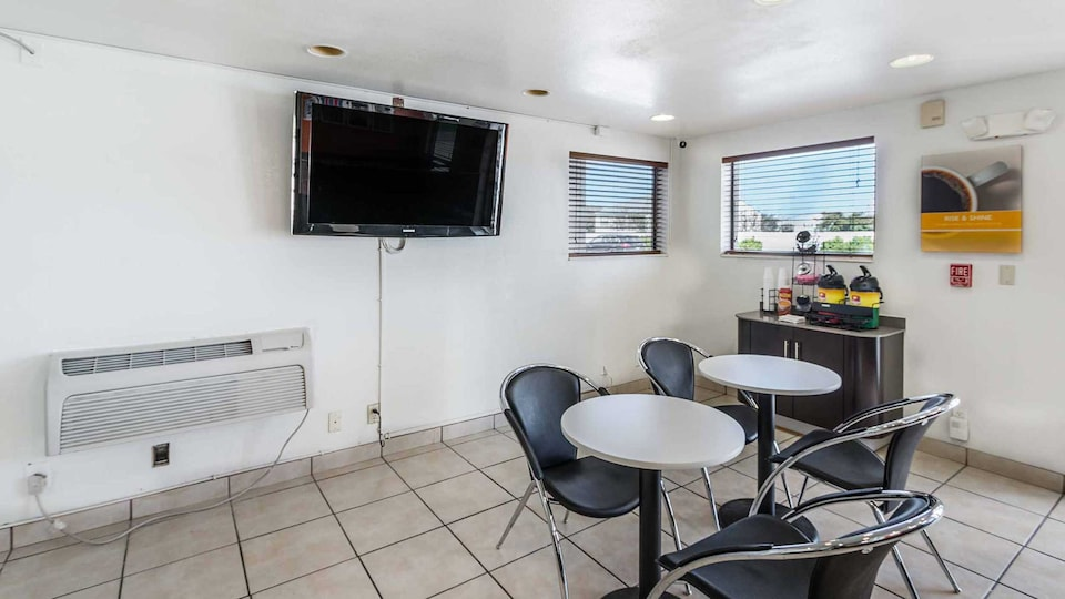 Breakfast area at Motel 6 San Marcos, TX - North