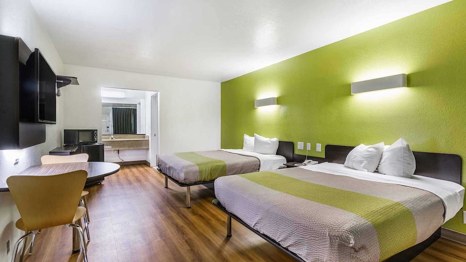 Double bedroom at Motel 6 San Marcos, TX - North