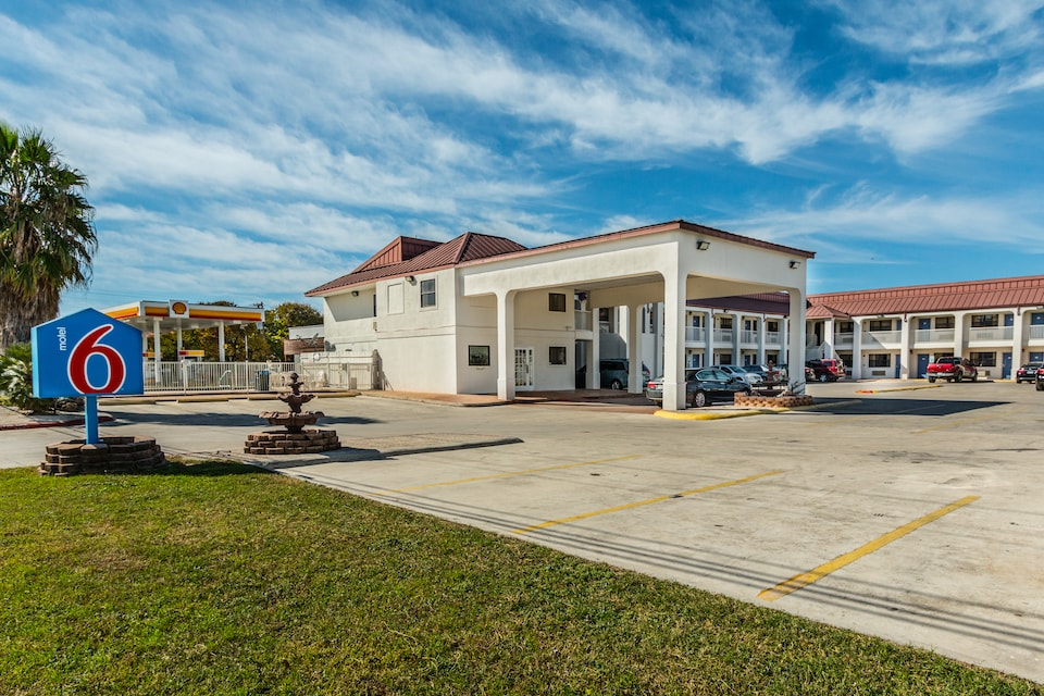 Motel accommodations at Motel 6 San Marcos, TX - North